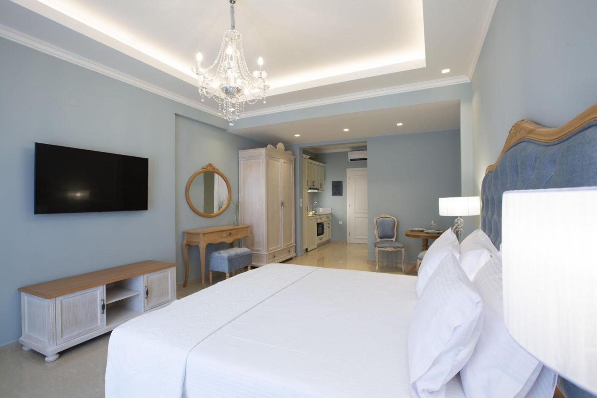נידרי Vk Luxury Suites - Private Parking - Adults Only מראה חיצוני תמונה