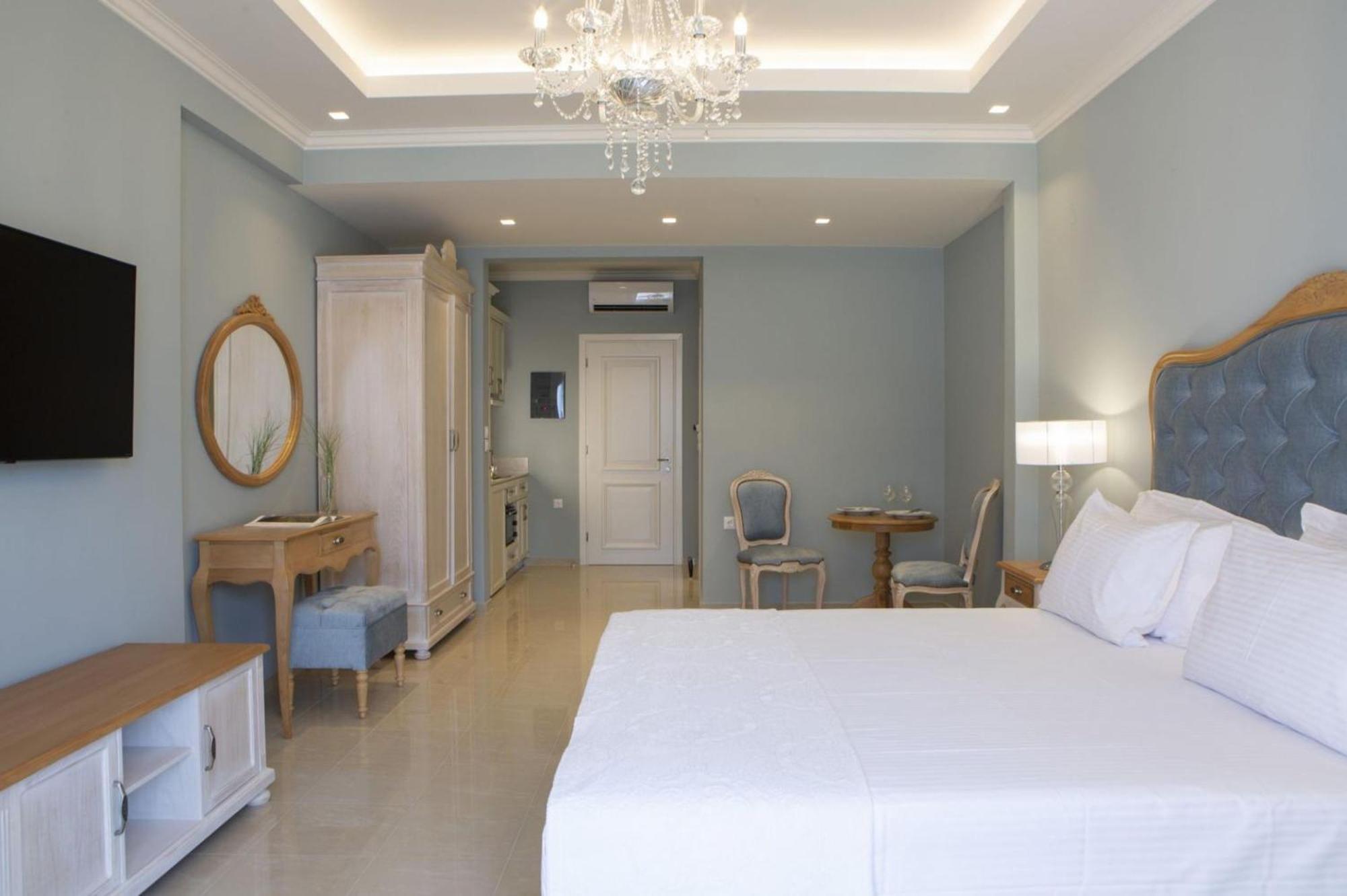 נידרי Vk Luxury Suites - Private Parking - Adults Only מראה חיצוני תמונה