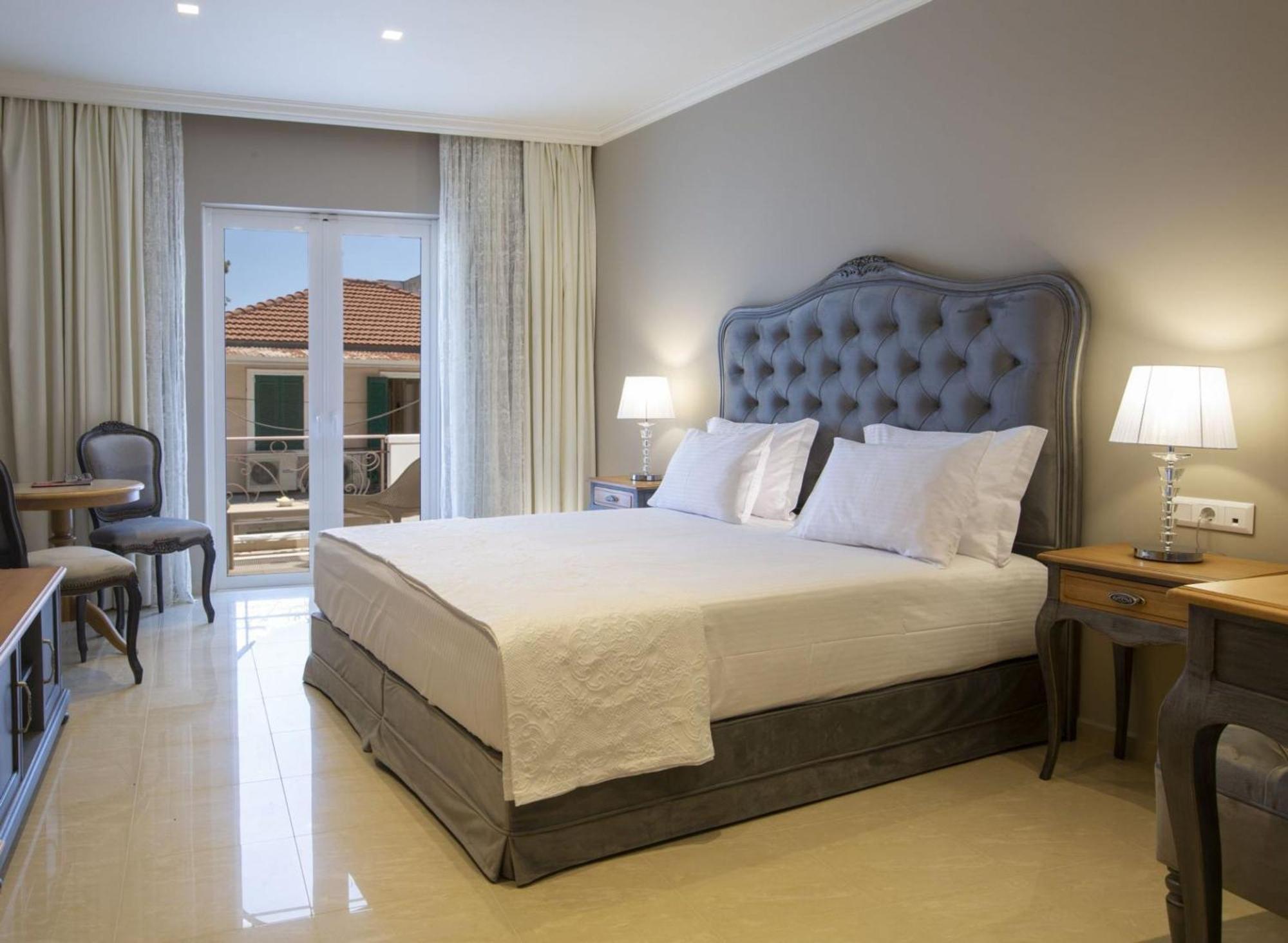 נידרי Vk Luxury Suites - Private Parking - Adults Only מראה חיצוני תמונה
